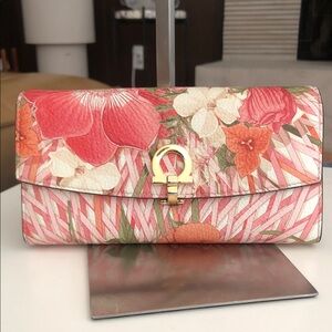 FERRAGAMO Floral long wallet